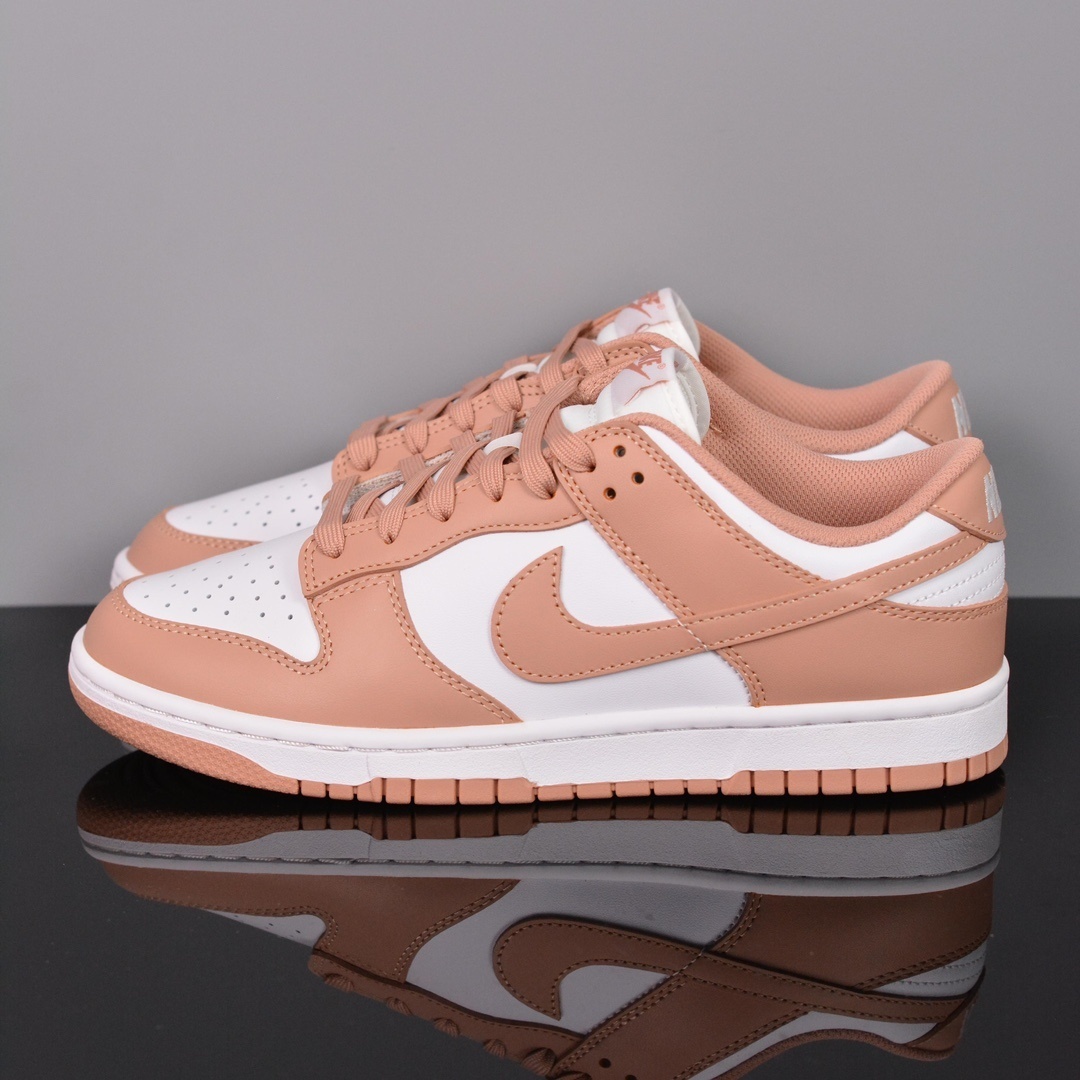 Nike Dunk Low Rose Whisper