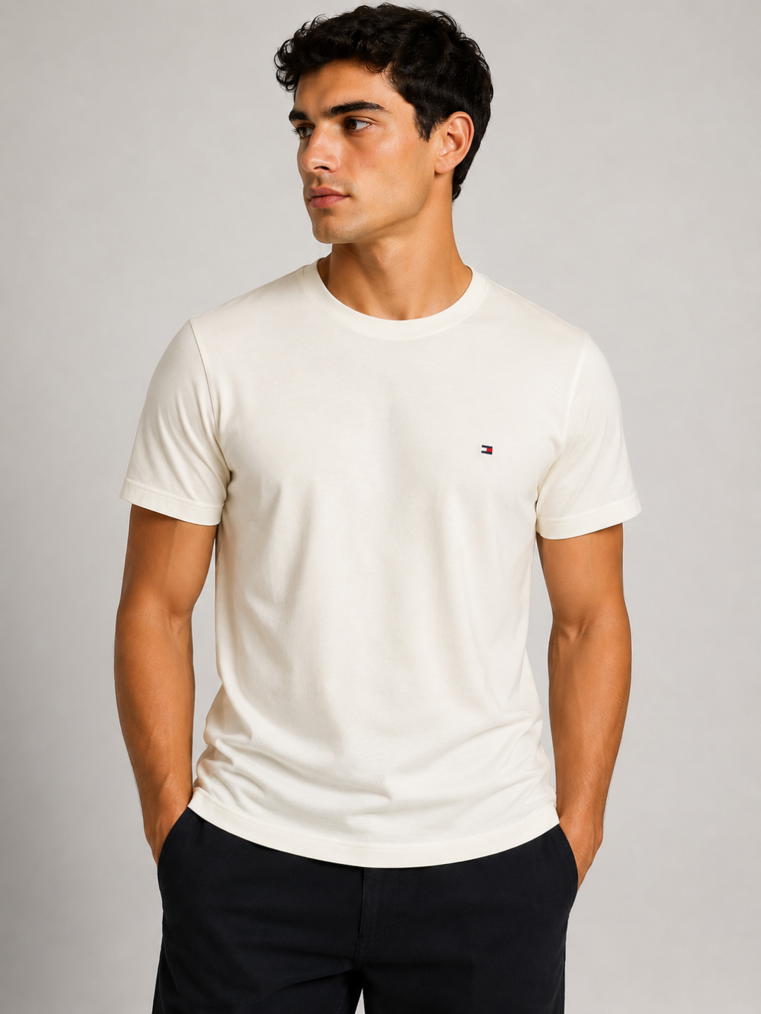 Camiseta Tommy Hilfiger Slim Essential — Off White - Imagem 2
